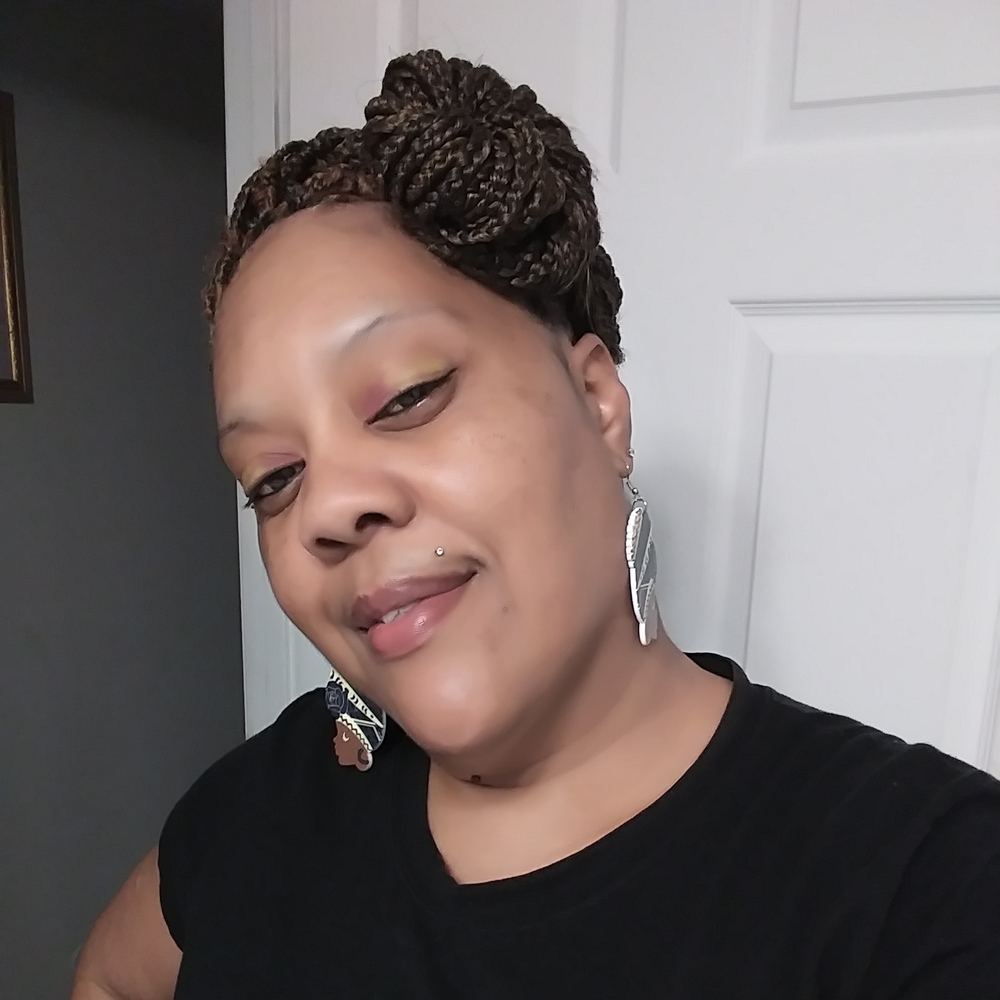 Meet your Posher, Mechelle
